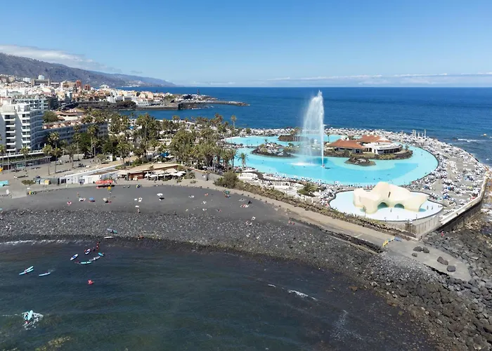 Lindo Junto Al Mar Puerto de la Cruz (Tenerife)